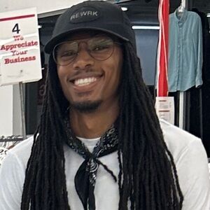 Meet your Posher, Cory